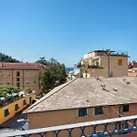 La Terrazza Di Via Daneri 2 Appartement
