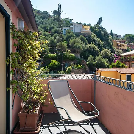 公寓 La Terrazza Di Via Daneri 2 *