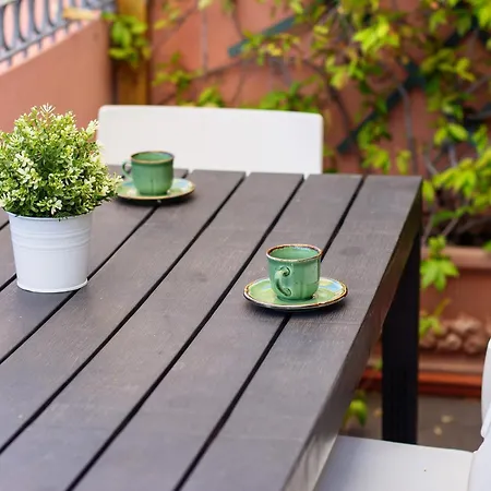 La Terrazza Di Via Daneri 2 *